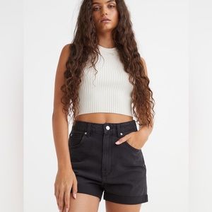 H&M Mom Fit Denim Shorts High-Waisted Black Size 8
